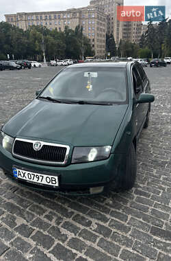 Седан Skoda Fabia 2001 в Павлограді