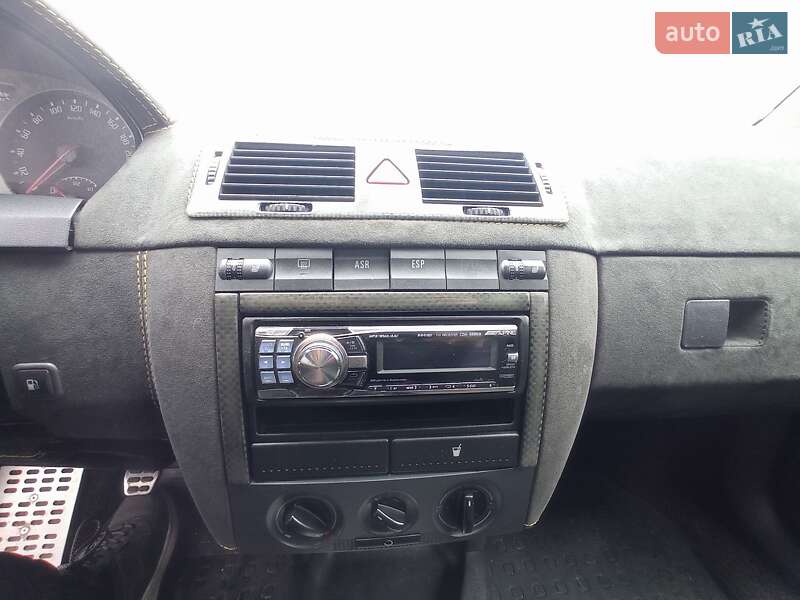 Хэтчбек Skoda Fabia 2005 в Киеве