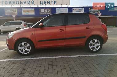 Хетчбек Skoda Fabia 2009 в Калуші