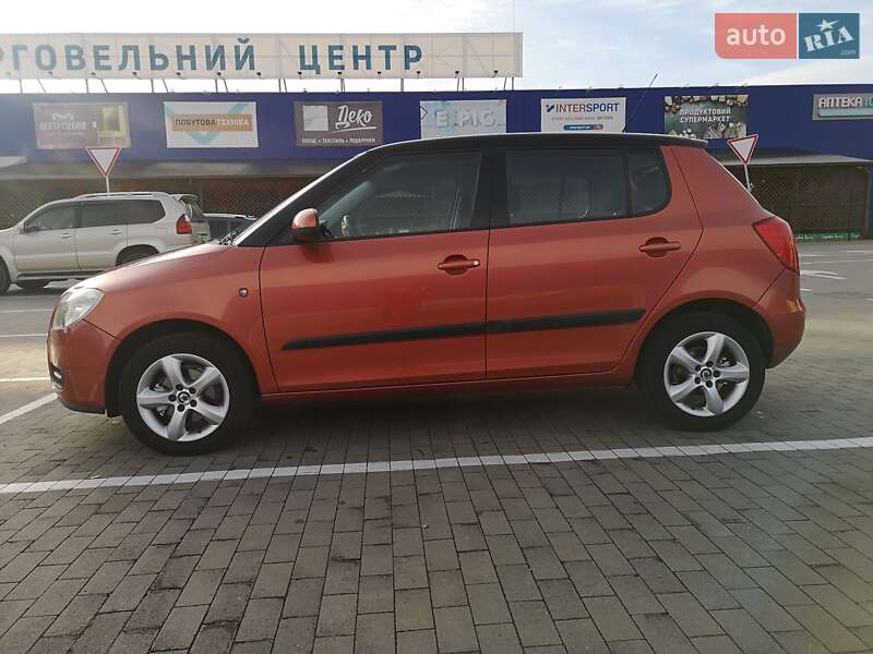 Хетчбек Skoda Fabia 2009 в Калуші фото Хетчбек Skoda Fabia 2009 в Калуші