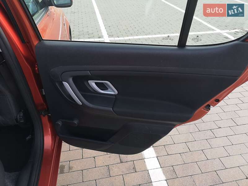 Хетчбек Skoda Fabia 2009 в Калуші фото 13 Хетчбек Skoda Fabia 2009 в Калуші