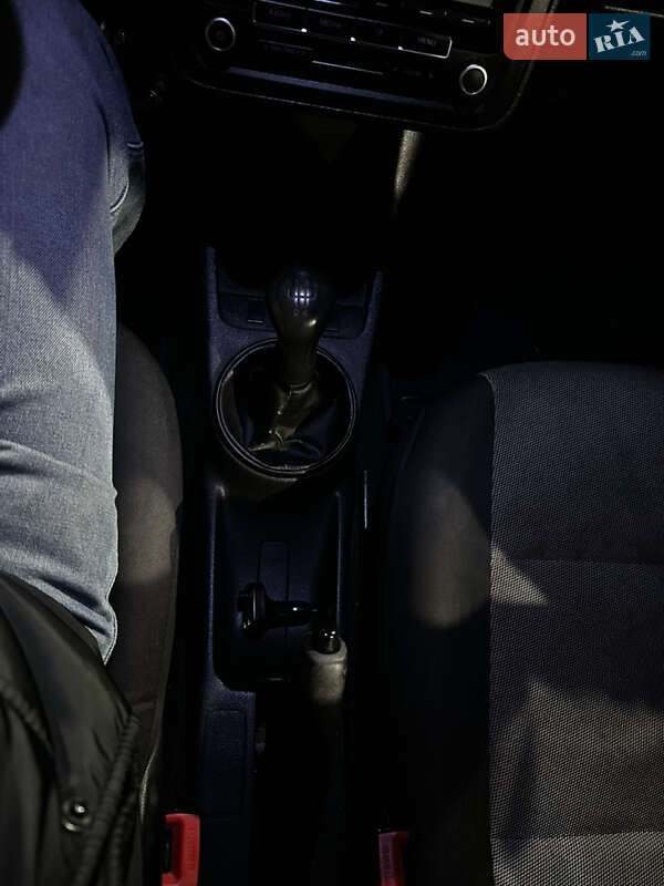 Хетчбек Skoda Fabia 2012 в Смілі фото 21 Хетчбек Skoda Fabia 2012 в Смілі