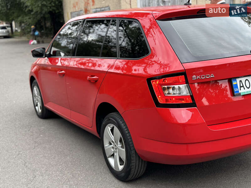 Універсал Skoda Fabia 2018 в Мукачевому