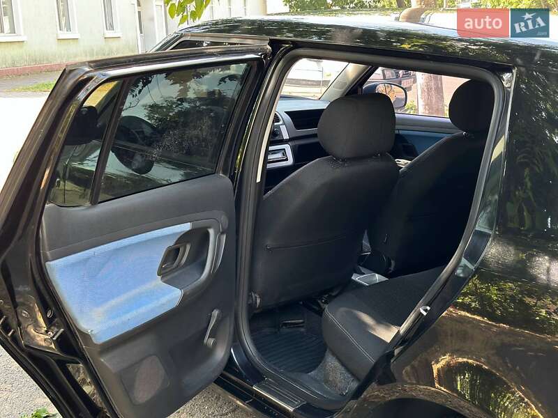 Хэтчбек Skoda Fabia 2008 в Николаеве фото 8 Хэтчбек Skoda Fabia 2008 в Николаеве