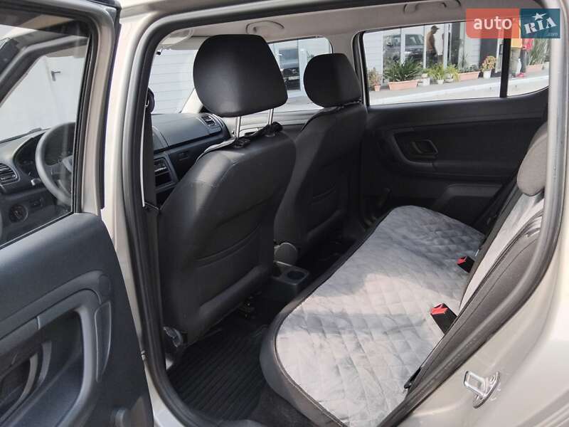 Хэтчбек Skoda Fabia 2013 в Днепре фото 11 Хэтчбек Skoda Fabia 2013 в Днепре