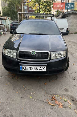 Хэтчбек Skoda Fabia 2005 в Днепре