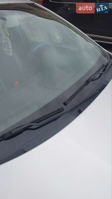 Седан Skoda Fabia 2004 в Києві фото 13 Седан Skoda Fabia 2004 в Києві