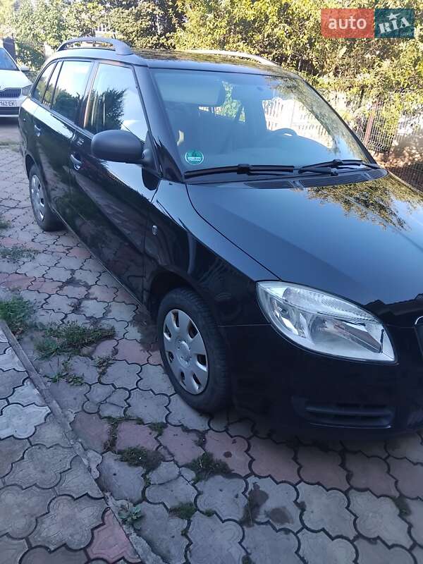 Універсал Skoda Fabia 2009 в Мигові