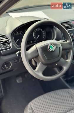 Универсал Skoda Fabia 2010 в 