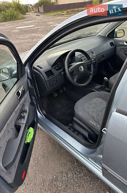 Универсал Skoda Fabia 2001 в 