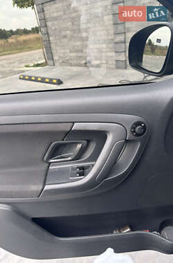 Хэтчбек Skoda Fabia 2012 в 
