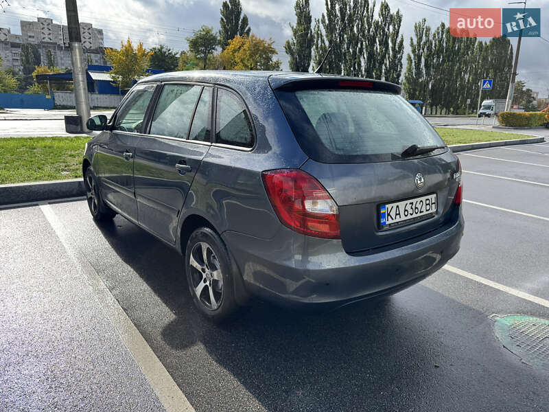 Універсал Skoda Fabia 2008 в Києві
