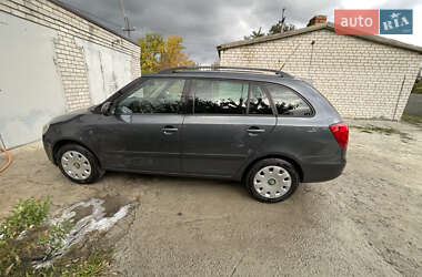 Універсал Skoda Fabia 2008 в Дніпрі