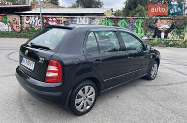 Хэтчбек Skoda Fabia 2001 в 