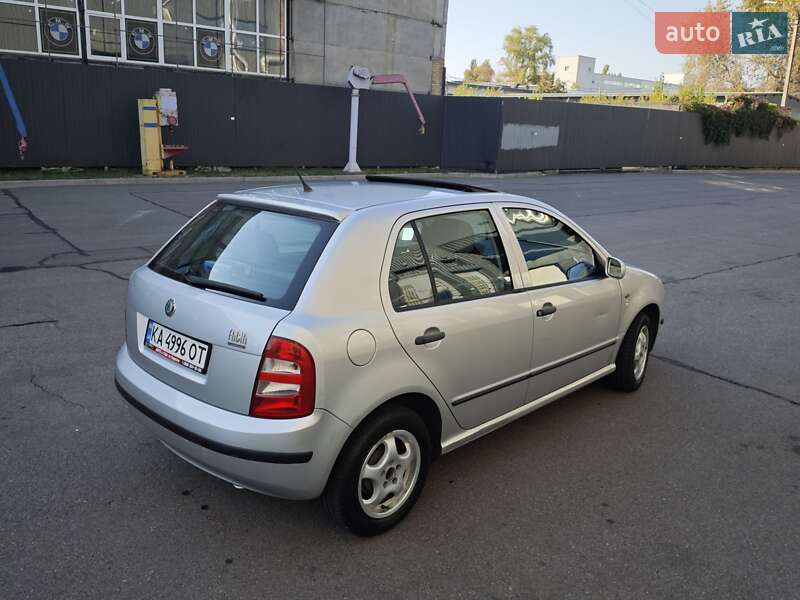 Хетчбек Skoda Fabia 2001 в Києві