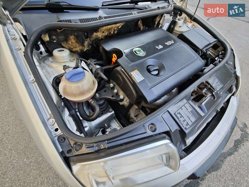 Хетчбек Skoda Fabia 2001 в Києві