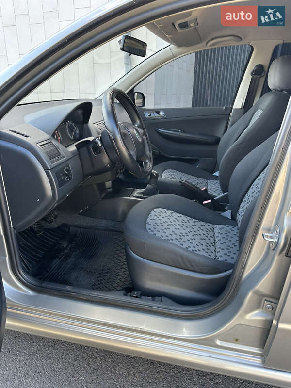 Универсал Skoda Fabia 2006 в Кривом Роге