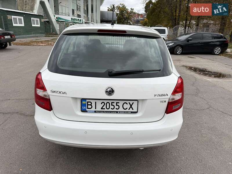 Универсал Skoda Fabia 2013 в Полтаве