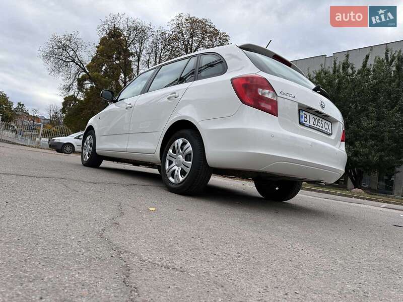 Универсал Skoda Fabia 2013 в Полтаве