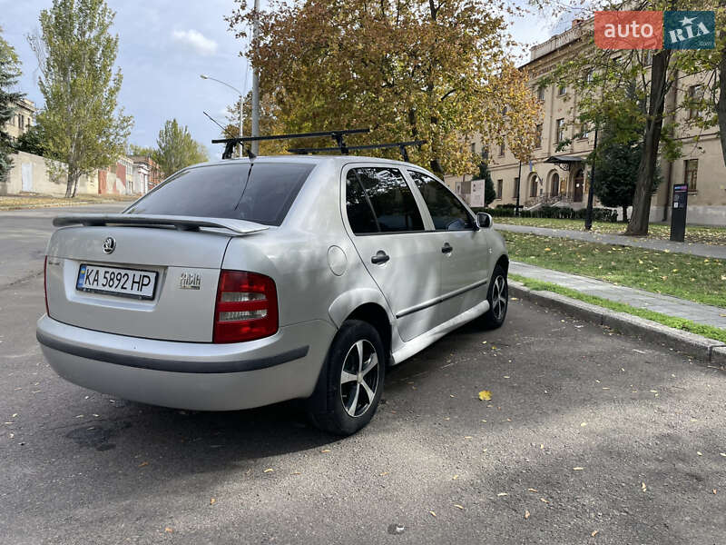 Седан Skoda Fabia 2002 в Николаеве фото 3 Седан Skoda Fabia 2002 в Николаеве