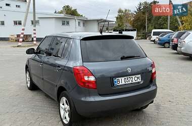 Хэтчбек Skoda Fabia 2008 в 