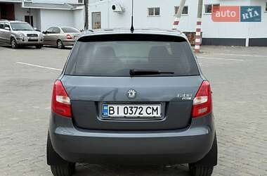 Хэтчбек Skoda Fabia 2008 в 