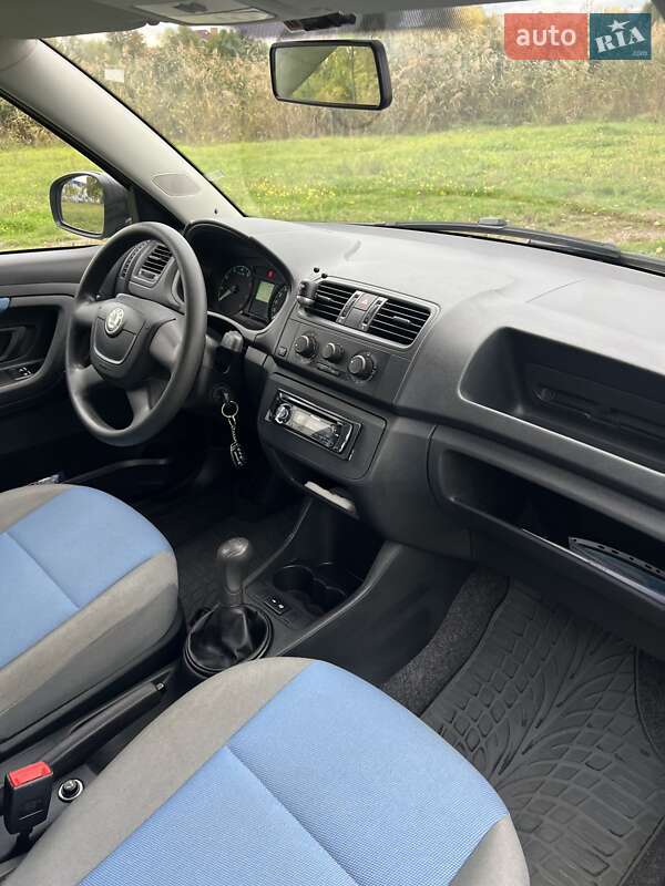 Универсал Skoda Fabia 2009 в Кременчуге