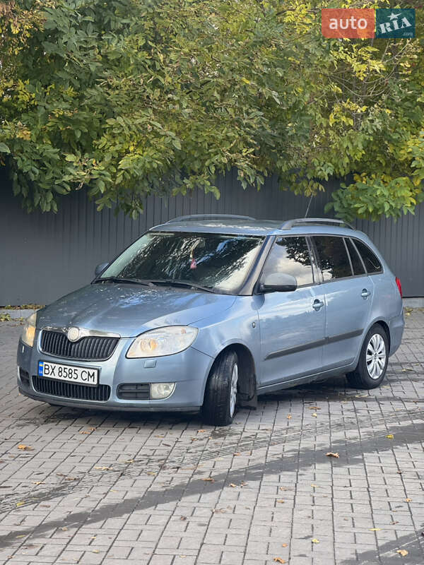 Универсал Skoda Fabia 2007 в  фото Универсал Skoda Fabia 2007 в