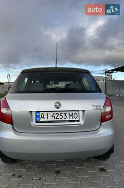 Хэтчбек Skoda Fabia 2007 в 