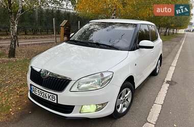 Хэтчбек Skoda Fabia 2012 в 