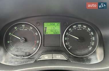 Хэтчбек Skoda Fabia 2012 в 