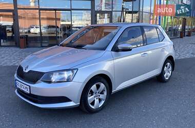 Хэтчбек Skoda Fabia 2015 в Киеве Хэтчбек Skoda Fabia 2015 в Киеве