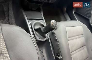 Универсал Skoda Fabia 2004 в  фото 11 Универсал Skoda Fabia 2004 в