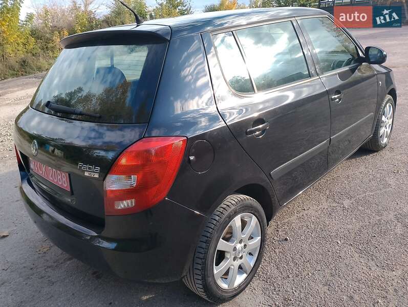 Хэтчбек Skoda Fabia 2008 в Тернополе