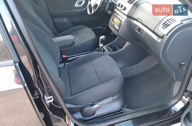 Хетчбек Skoda Fabia 2008 в  фото 32 Хетчбек Skoda Fabia 2008 в
