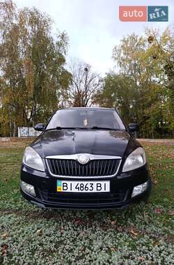 Хетчбек Skoda Fabia 2010 в Чутовому