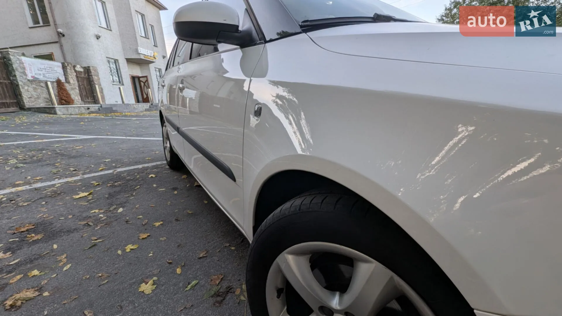 2012 Skoda Fabia - мініатюра 3