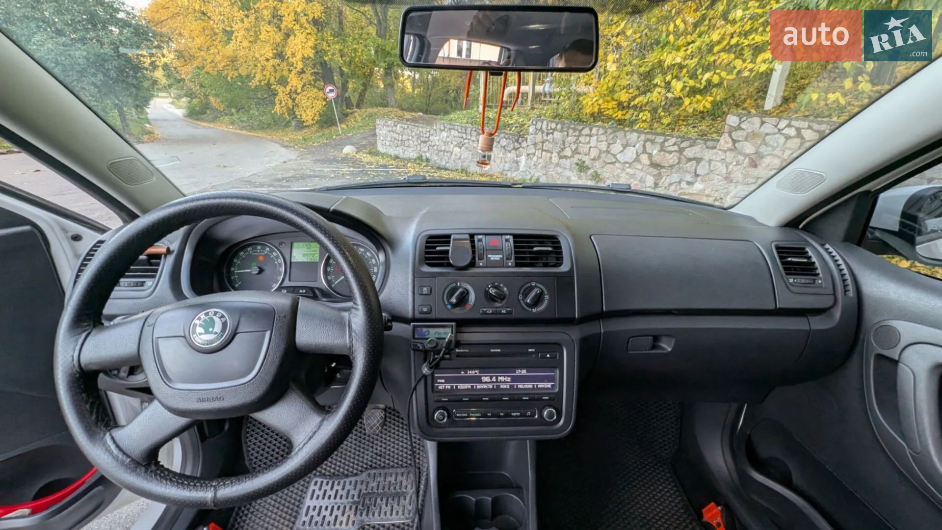 2012 Skoda Fabia - мініатюра 10