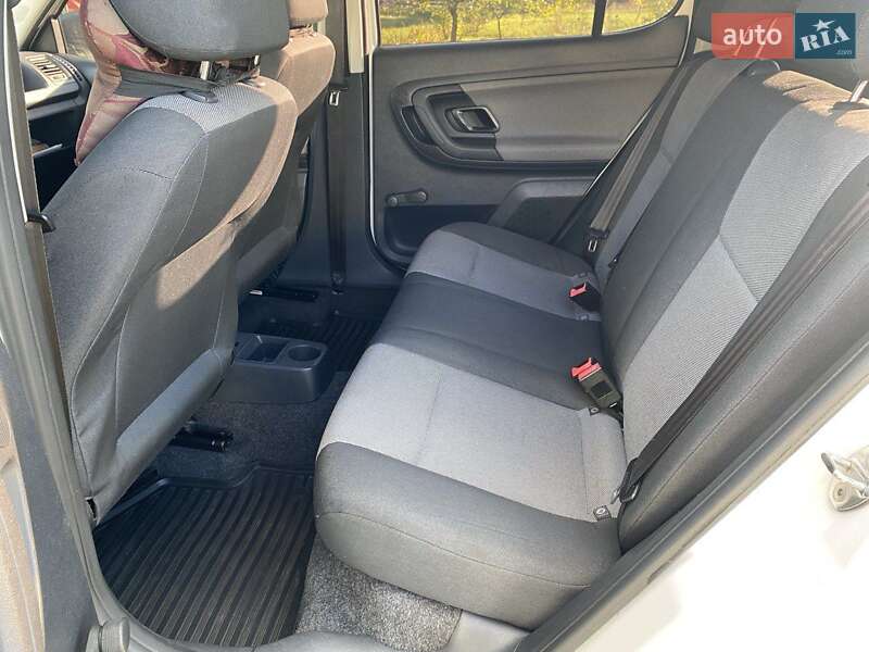 Хэтчбек Skoda Fabia 2011 в Киеве фото 7 Хэтчбек Skoda Fabia 2011 в Киеве