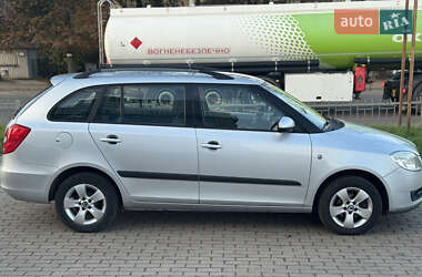Универсал Skoda Fabia 2010 в 