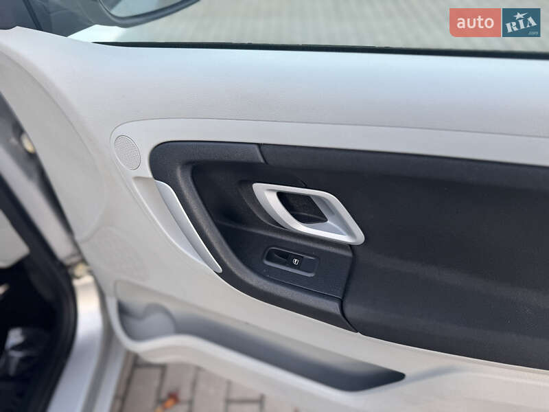 Универсал Skoda Fabia 2010 в Ровно фото 36 Универсал Skoda Fabia 2010 в Ровно