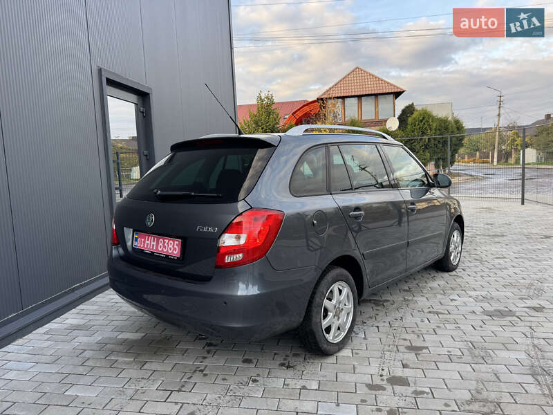 Универсал Skoda Fabia 2008 в Ровно