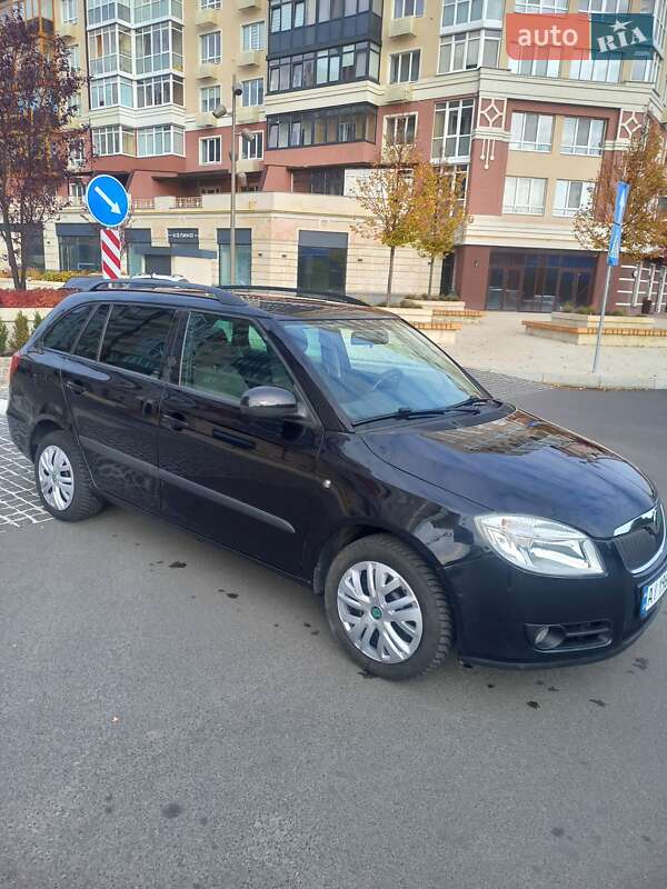Універсал Skoda Fabia 2008 в Умані