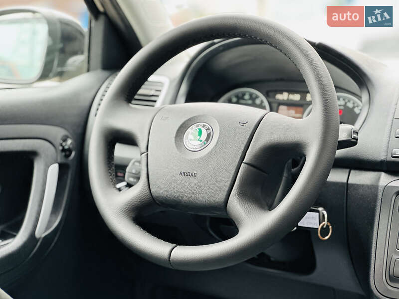 Универсал Skoda Fabia 2009 в Харькове