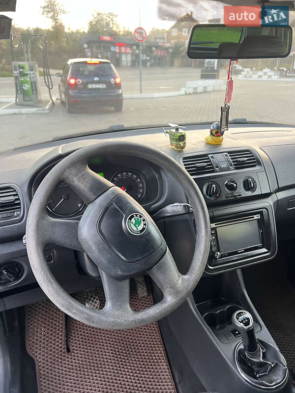 Универсал Skoda Fabia 2012 в Черновцах