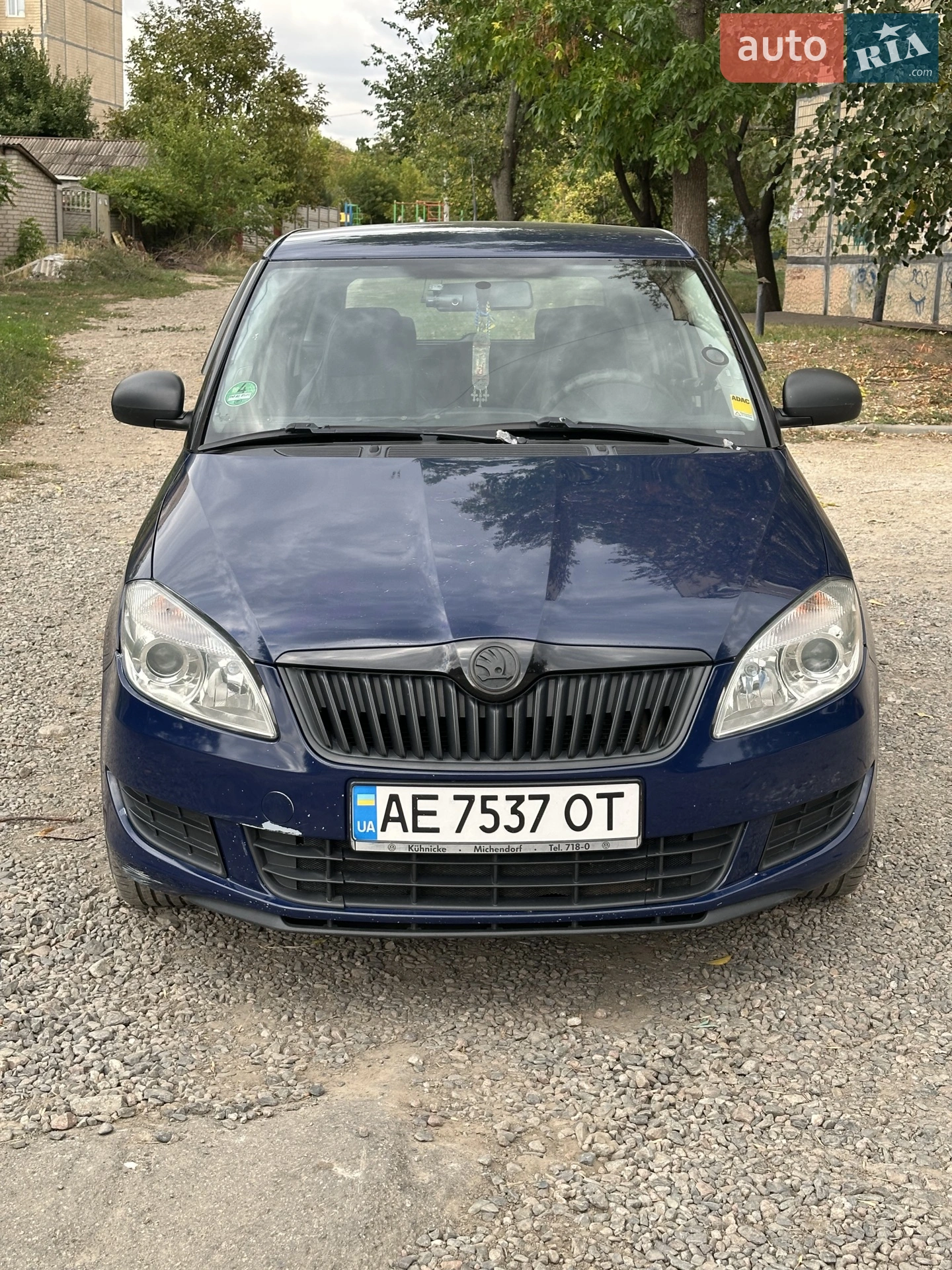 2011 Skoda Fabia - мініатюра 2