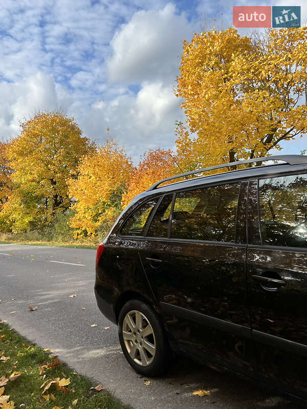 Універсал Skoda Fabia 2008 в Львові