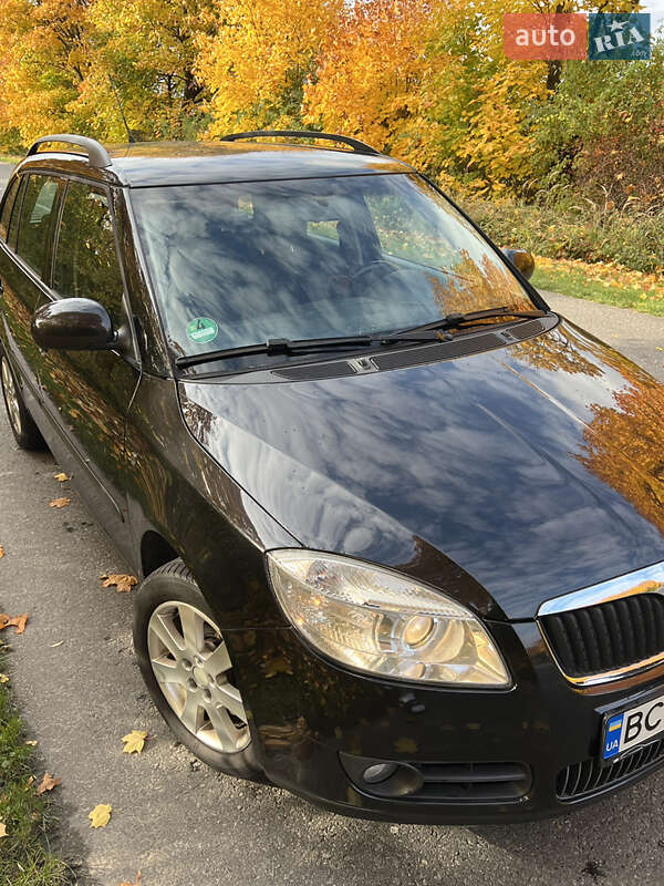 Універсал Skoda Fabia 2008 в Львові