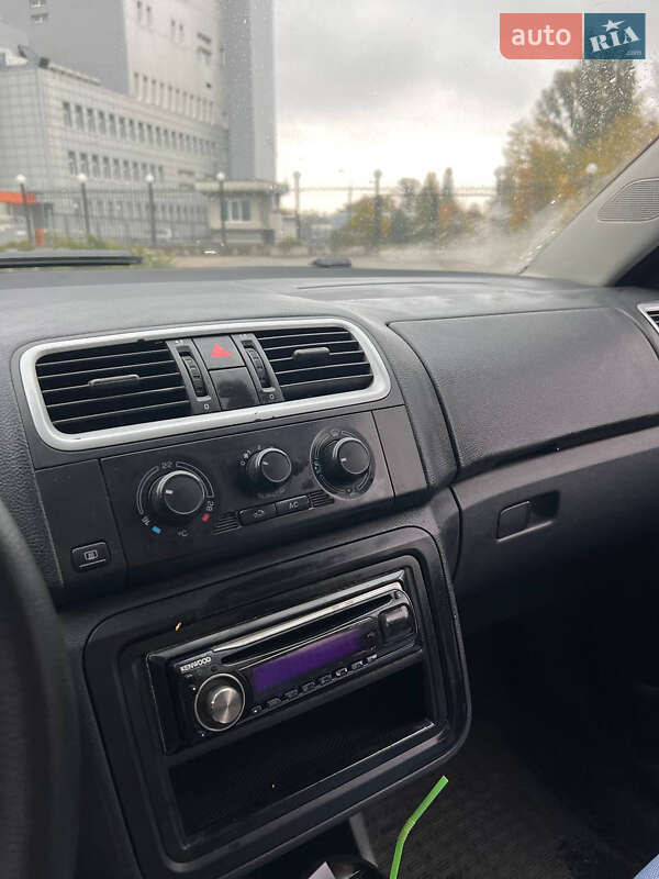 Універсал Skoda Fabia 2008 в Києві фото 11 Універсал Skoda Fabia 2008 в Києві