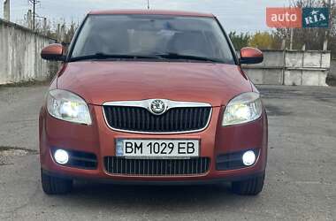 Хэтчбек Skoda Fabia 2008 в 